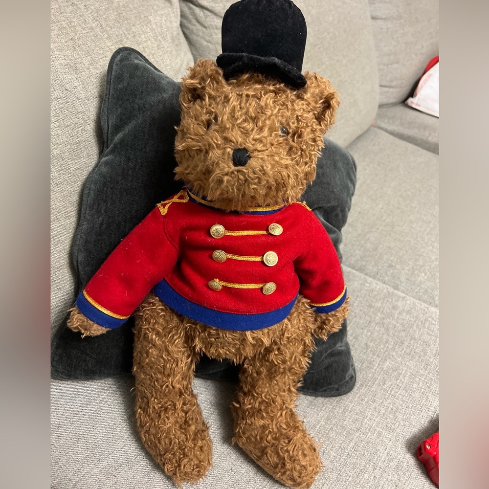 vintage 1999 Belkie Bear, standing at 21 inches tall. With its This is a vintage